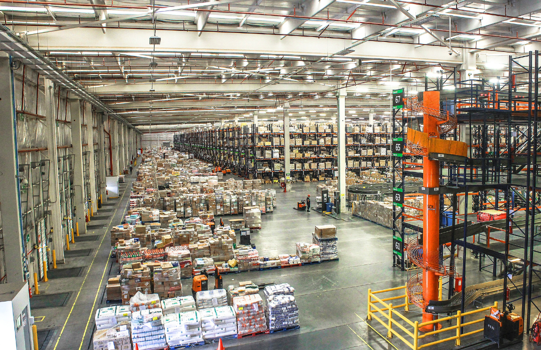 Java-Based Document Upload and Sharing Platform for a Global Logistics & Freight Forwarding Company